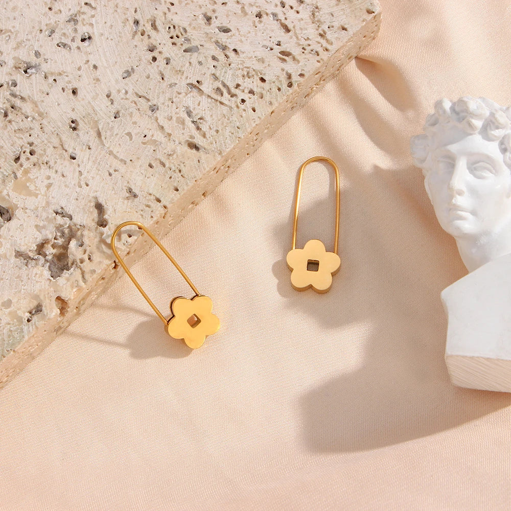 Flower Pin Earrings