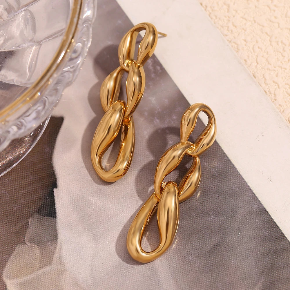 Erica Chain Earrings