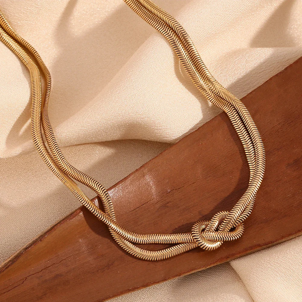 Double Knot Necklace